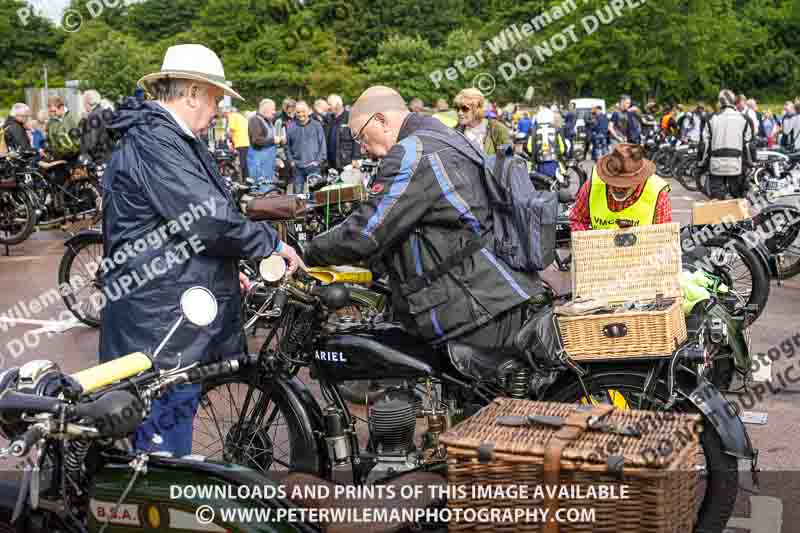 Vintage motorcycle club;eventdigitalimages;no limits trackdays;peter wileman photography;vintage motocycles;vmcc banbury run photographs